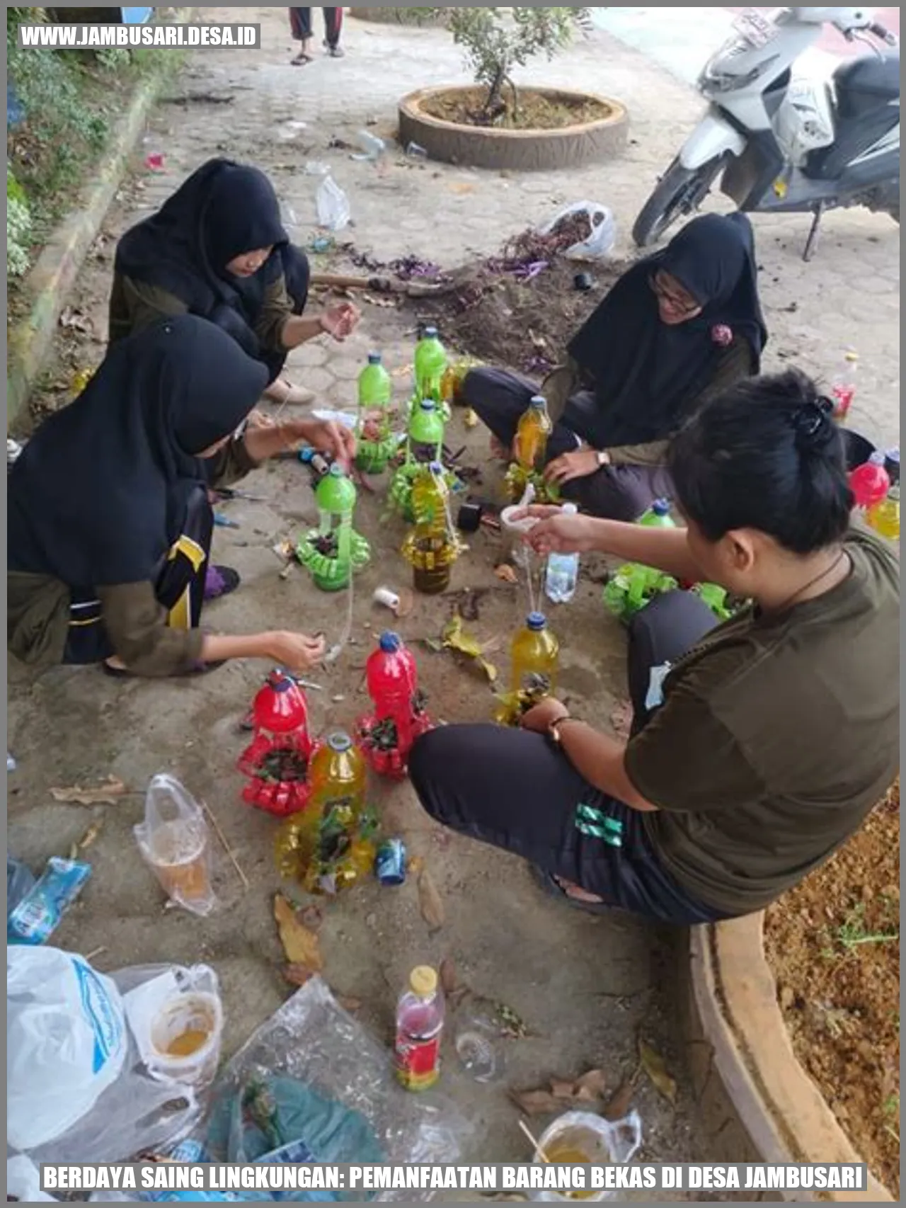 Berdaya Saing Lingkungan: Pemanfaatan Barang Bekas di Desa Jambusari