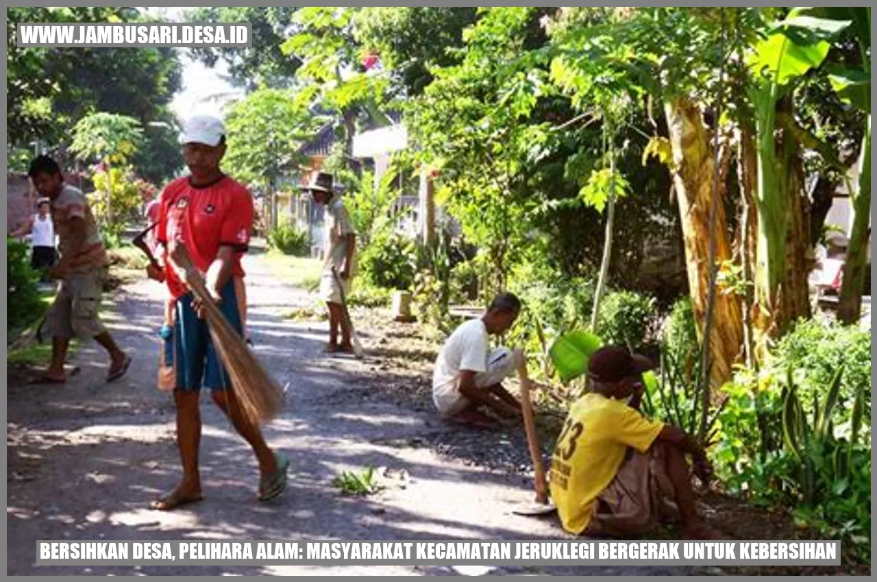 Kegiatan pembersihan desa Jambusari