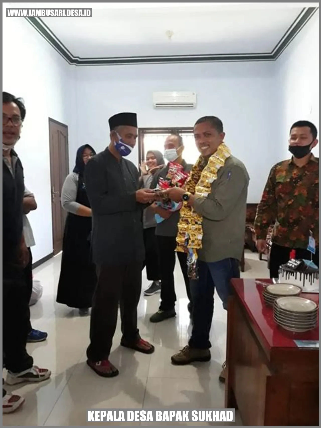 Kepala Desa Bapak Sukhad
