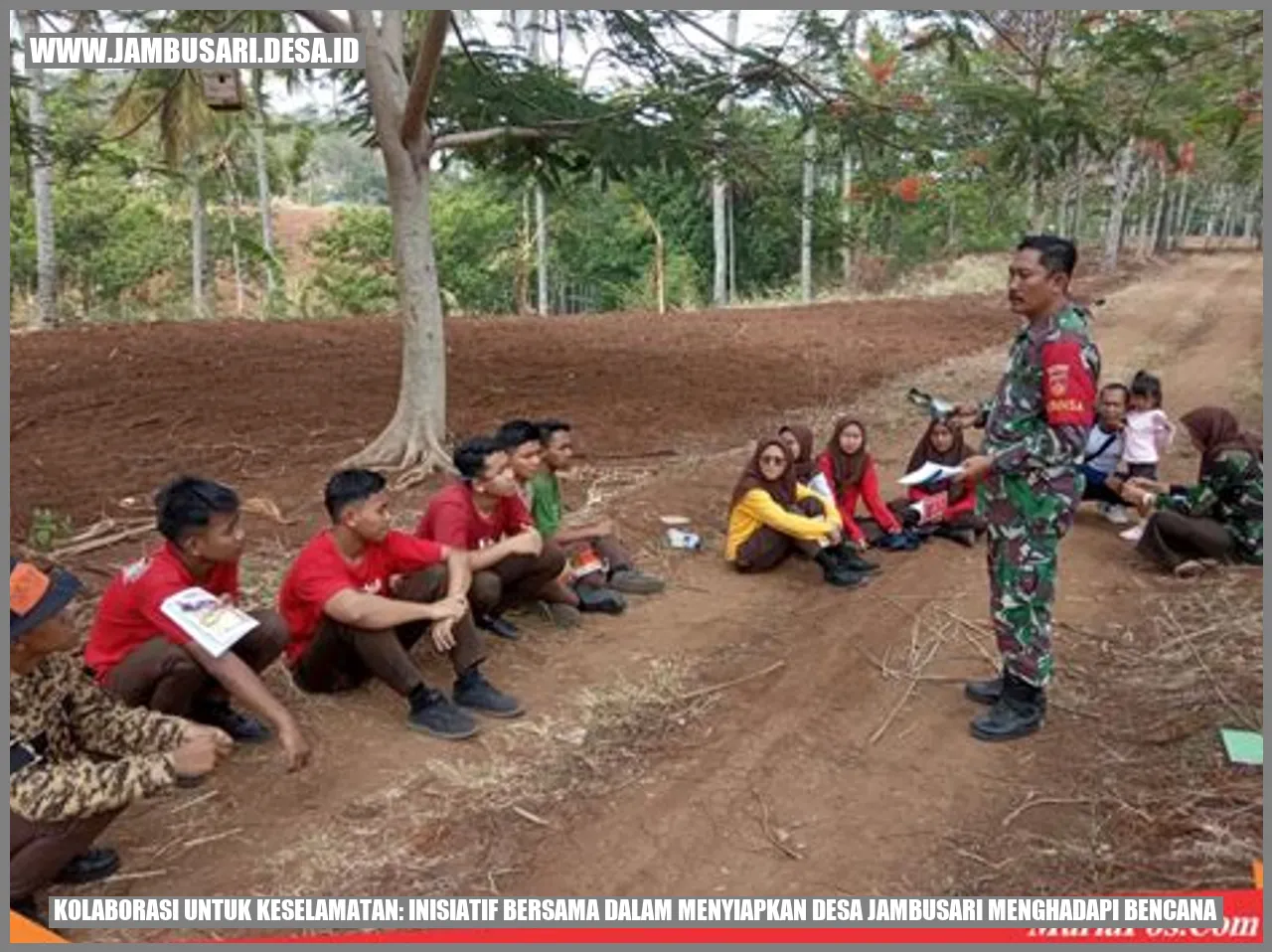 Kolaborasi untuk Keselamatan: Inisiatif Bersama dalam Menyiapkan Desa Jambusari Menghadapi Bencana