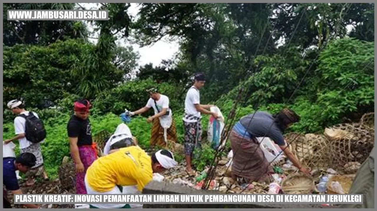 Plastik Kreatif: Inovasi Pemanfaatan Limbah untuk Pembangunan Desa di Kecamatan Jeruklegi
