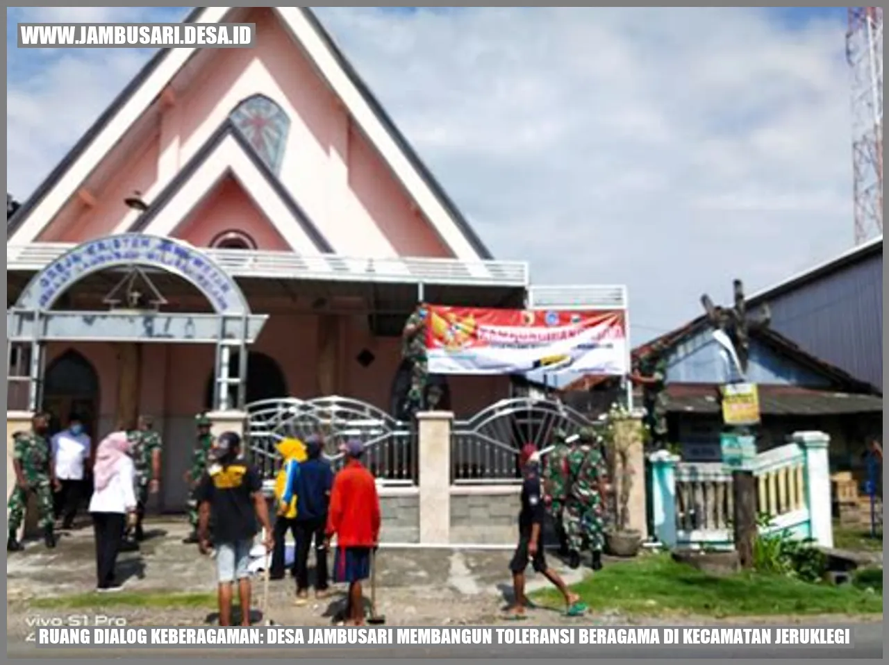 Ruang Dialog Keberagaman: Desa Jambusari Membangun Toleransi Beragama di Kecamatan Jeruklegi